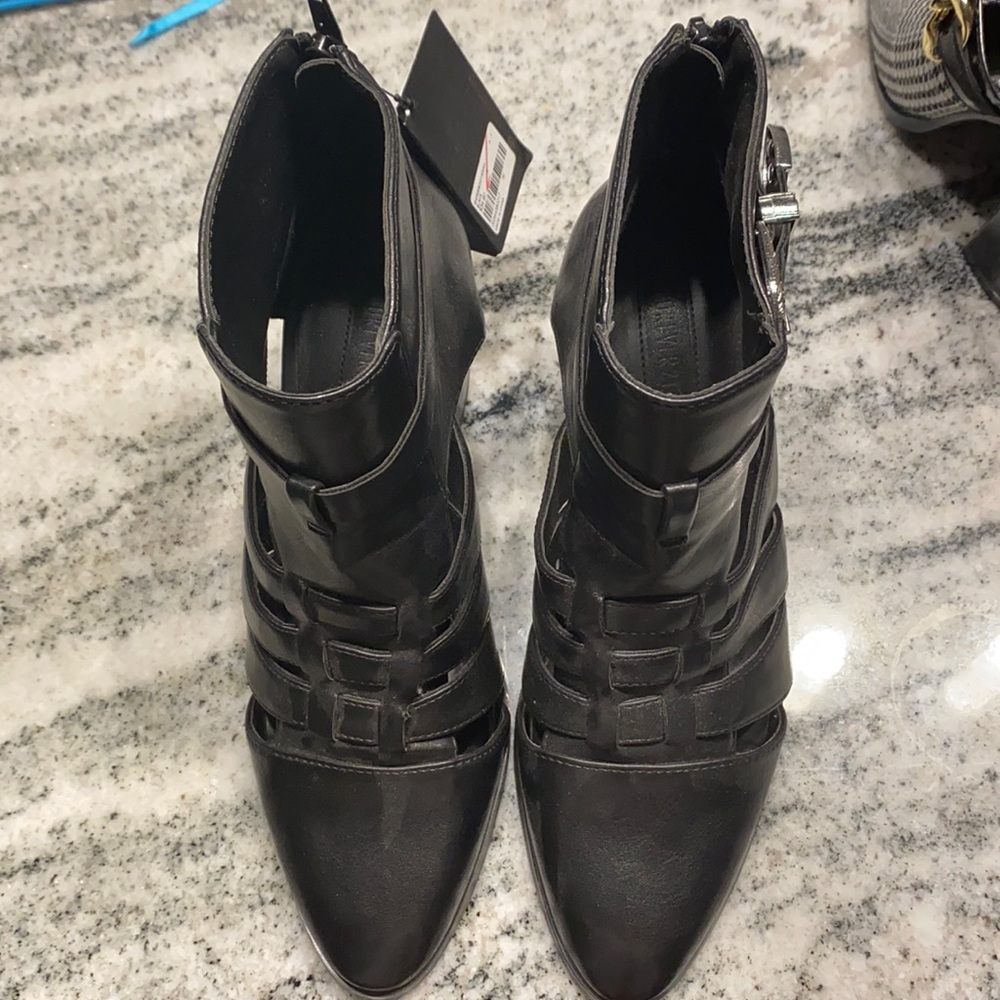 Low boot heels